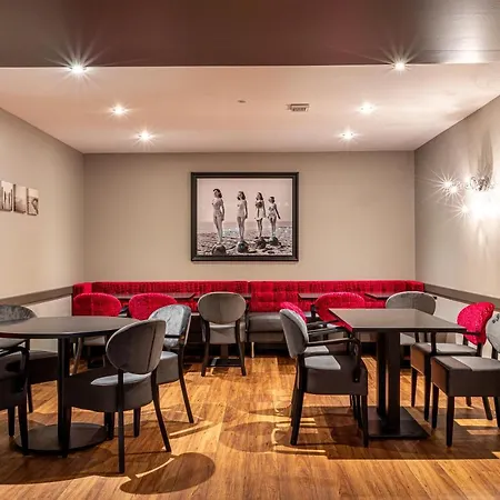 Des Dunes 3* Ла-Боль-Эскублак